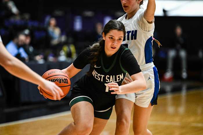 South Medford West Salem 6A Oregon girls basketball quarterfinal Naji Saker -59